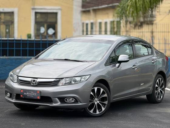 HONDA CIVIC 1.8 LXS 16V FLEX 4P AUTOMÁTICO